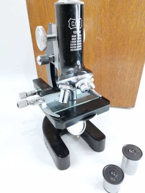 C. O. C  METAL MICROSCOPE IN CASE!!!!