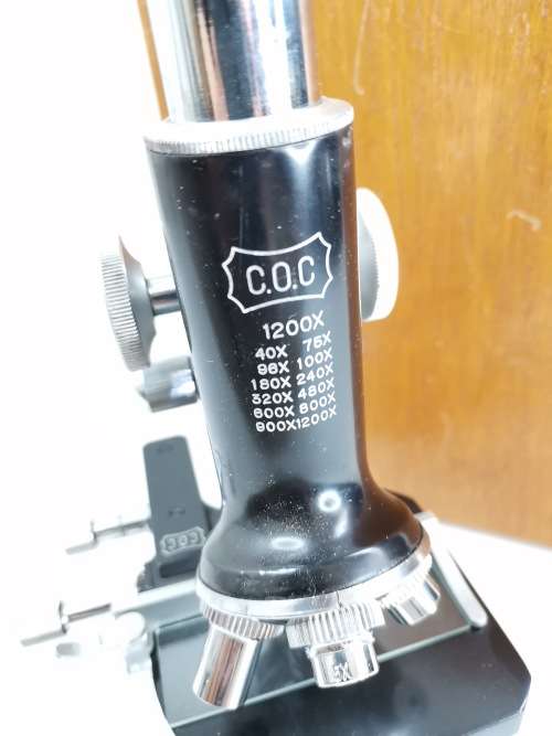C. O. C  METAL MICROSCOPE IN CASE!!!!