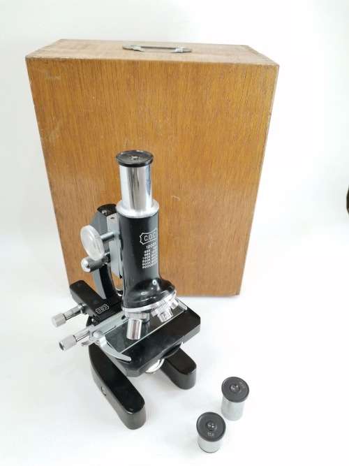 C. O. C  METAL MICROSCOPE IN CASE!!!!