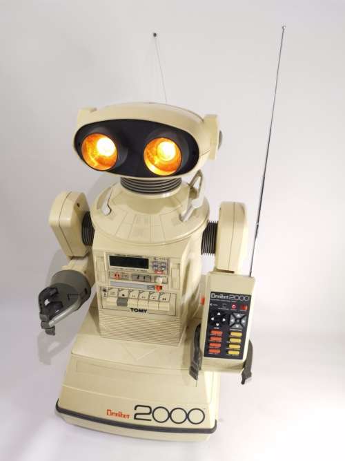 TOMY OMNIBOT 2000 ONE OF THE RAREST TOMMY TOYS WORKING WITH REMOTE 1984 SUPER LARGE ROBOT!!!