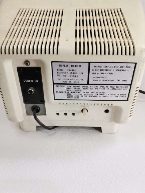 RARE TOEI TV MONITOR 22CM TALL SUPER COOL FOR DISPLAY AND A RARE FIND LIGHT GOES ON BUT NO PICTURE!!