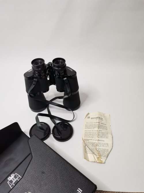 Large BUSHNELL BINOCULARS IN CASE!!!