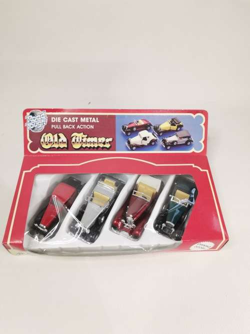 VINTAGE OLD TIMER DIE CAST TOYS PULL BACK!!!