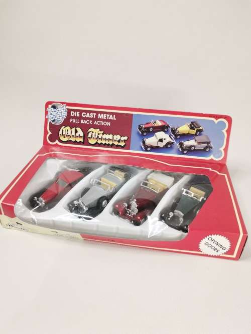 VINTAGE OLD TIMER DIE CAST TOYS PULL BACK!!!