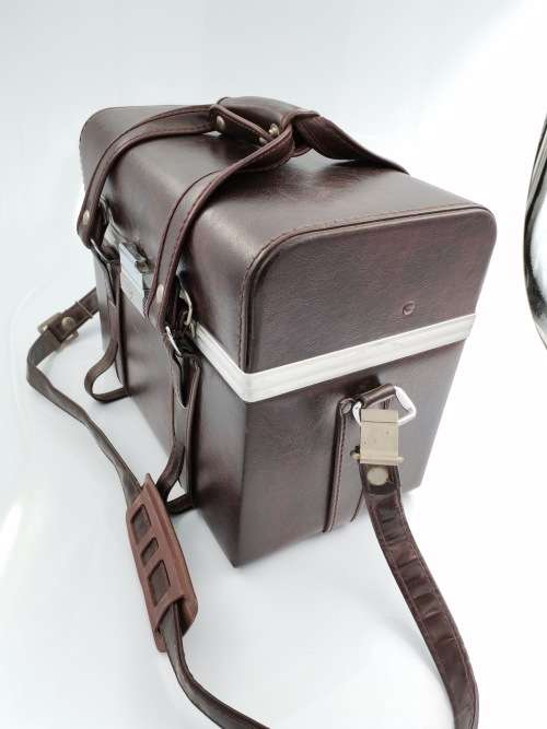 LARGE VINTAGE CASE MADE JAPAN 27cm TALL!!!