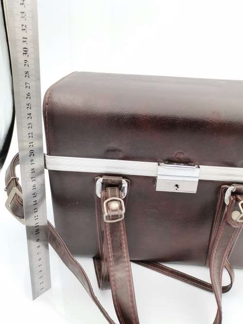 LARGE VINTAGE CASE MADE JAPAN 27cm TALL!!!
