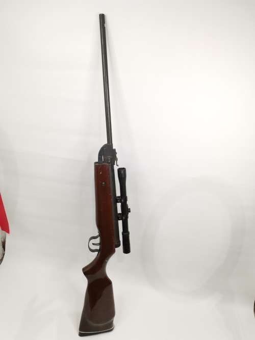LARGE AIR GUN WORKING WITH SCOPE!!!!