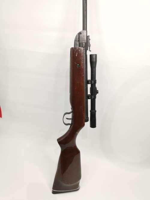 LARGE AIR GUN WORKING WITH SCOPE!!!!