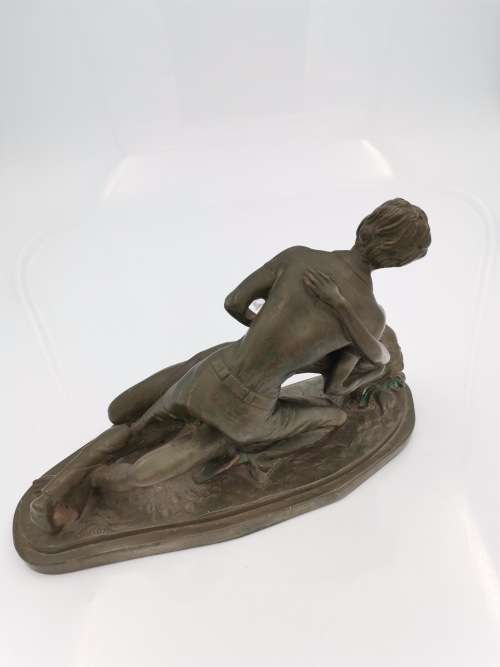 BEAUTIFUL HIGHLY DETAILED SCULPTURE SIGNED BY ARTIST LE RON 30CM LARGE!!!!