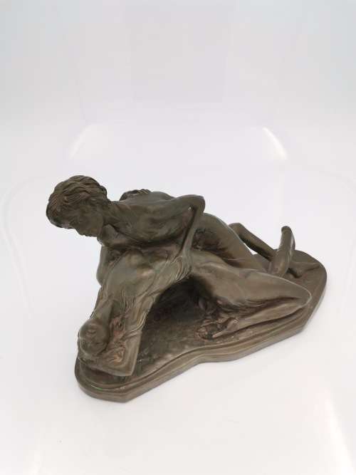 BEAUTIFUL HIGHLY DETAILED SCULPTURE SIGNED BY ARTIST LE RON 30CM LARGE!!!!