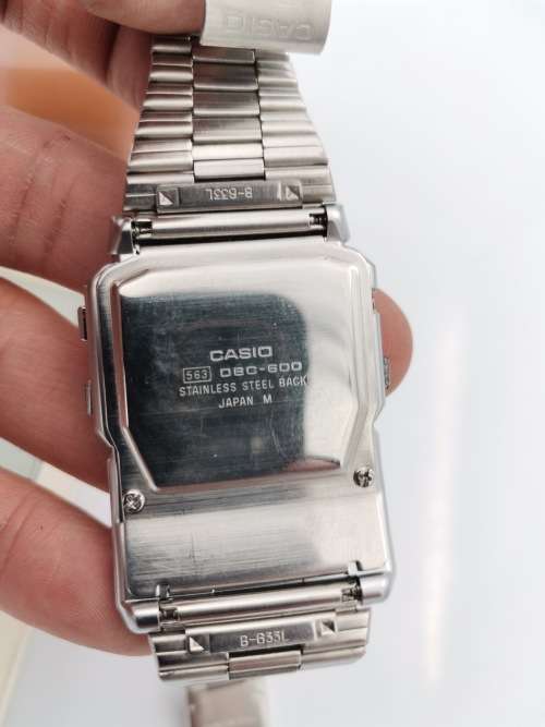 RARE VINTAGE CASIO DATABANK DIGITAL WATCH NO 563 WITH MANUAL IN ORIGINAL CASE NOT TESTED!!!
