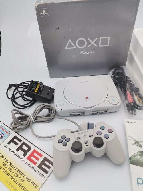 VINTAGE BOXED PS1 COMPLETE WORKING IN BOX!!!