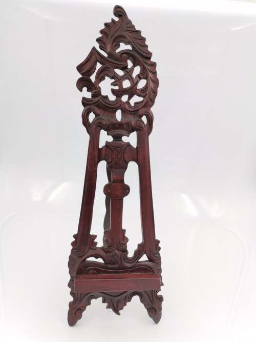 BEAUTIFUL HIGHLY DETAILED WOODEN EASEL 52CM TALL!!!