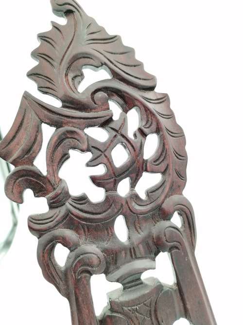 BEAUTIFUL HIGHLY DETAILED WOODEN EASEL 52CM TALL!!!