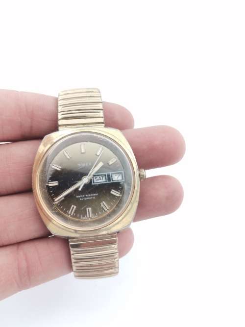 VINTAGE TIMEX AUTOMATIC WATCH WORKING!!!