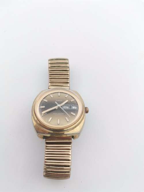 VINTAGE TIMEX AUTOMATIC WATCH WORKING!!!