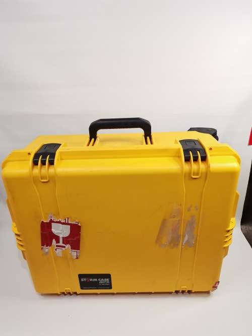 IM2720 STORM TRACK CASE YELLOW WATERPROOF CASE!!!