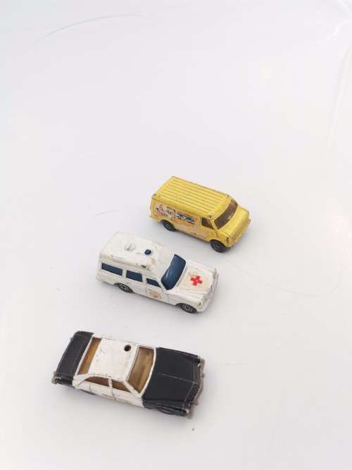 VINTAGE CORGI JUNIOR CARS BID FOR ALL!!!
