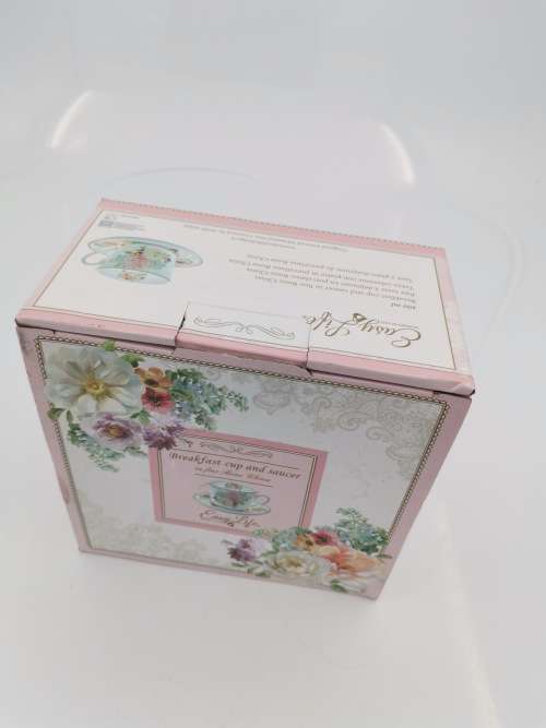 BEAUTIFUL FINE BONE CHINA SET!!!