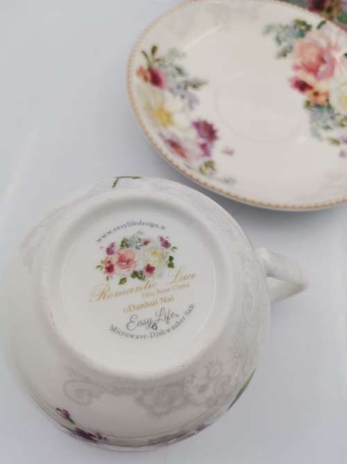 BEAUTIFUL FINE BONE CHINA SET!!!