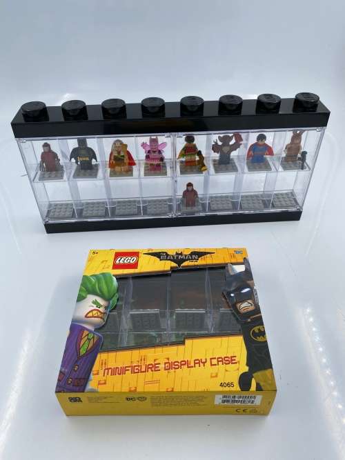LARGE LEGO DISPLAY CASE WITH COLLECTION OF FIGURES BID FOR ALL !!!!