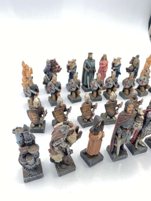 MEDEVIL CHESS SET MISSING ONLY 1 knight pawn as seen on pictures highly detailed!!!!!