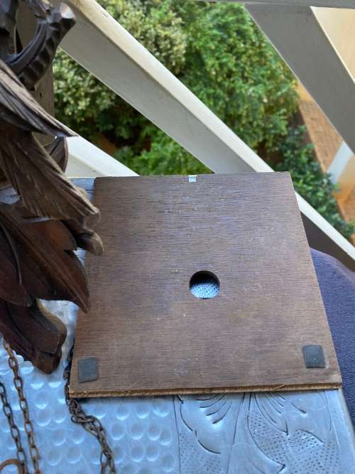 LARGE VINTAGE GERMANY CUCKOO CLOCK NOT TESTED AS SEEN ON PICTURES!!!!