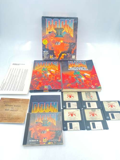 RARE DOOM II 1994 BIG BOX PC COMPLETE WITH FLOPPY DRIVES ASWELL !!!!