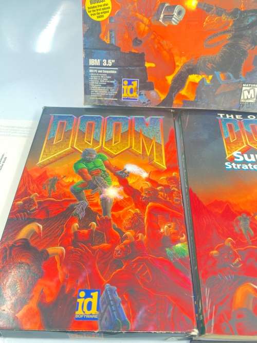 RARE DOOM II 1994 BIG BOX PC COMPLETE WITH FLOPPY DRIVES ASWELL !!!!