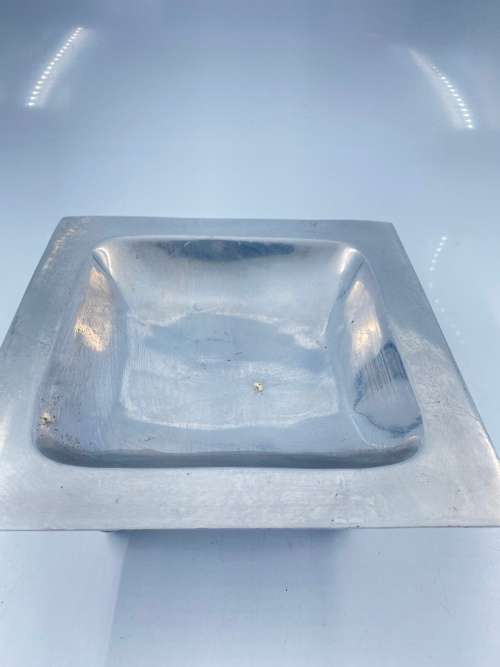 BEAUTIFUL DISPLAY BOWL !!!
