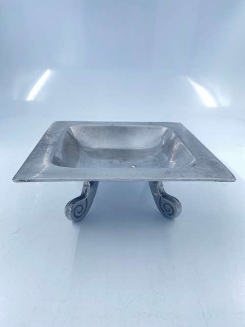 BEAUTIFUL DISPLAY BOWL !!!