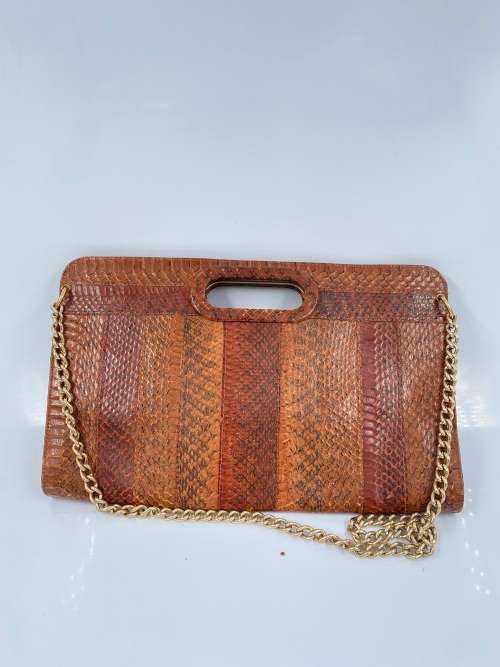 GENUINE VINTAGE SNAKE SKIN HAND BAG !!!!