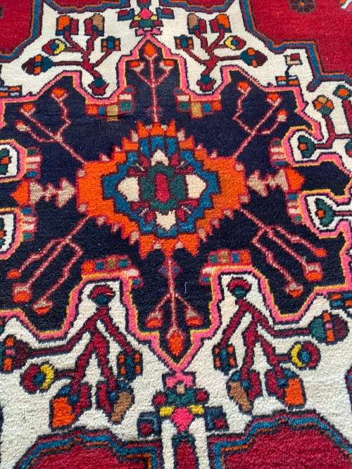 VINTAGE LARGE 253CM X 167CM STUNNING FAZA CARPET HIGHLY DETAILED IN GOOD COLLECTION!!!!!