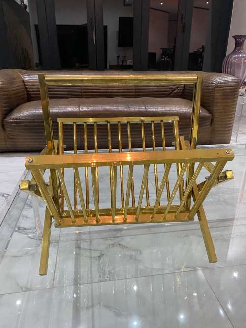 STUNNING BRASS VINTAGE MAGAZINES RACK !!!!