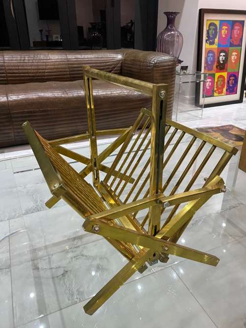 STUNNING BRASS VINTAGE MAGAZINES RACK !!!!