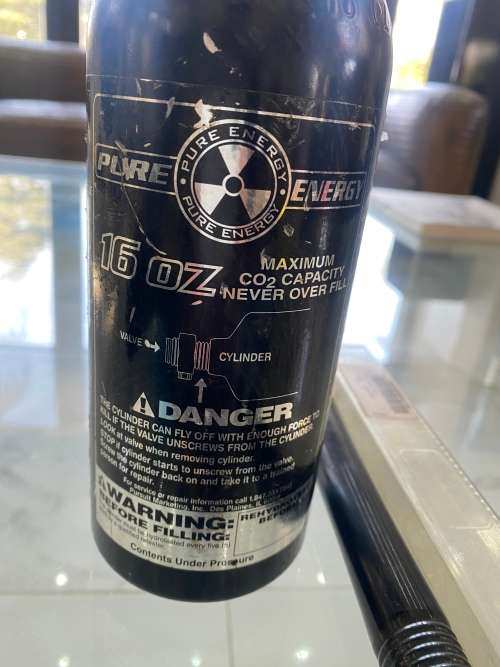 PUTE ENERGY 16oz gas bottle !!