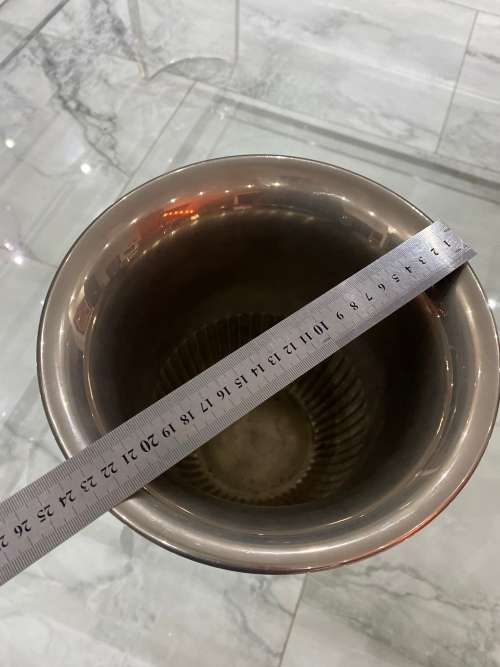 Silver plated champagne cooler 25cm tall !!!