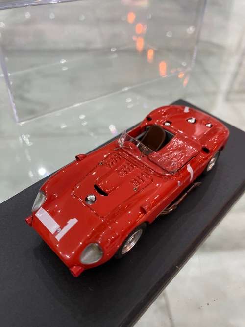 MASERATI 450 S NURBURGRING 1957 SCAKE 1:43 DIE CAST MODEL !!!!