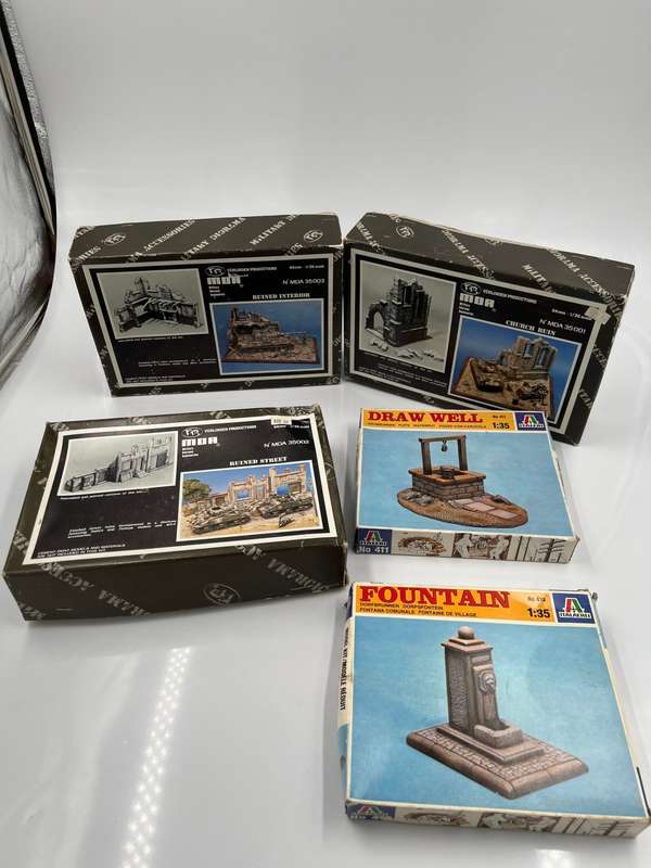 Collection of military diorama kits bid for all !!!