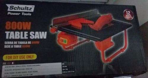 800 watt Table Saw