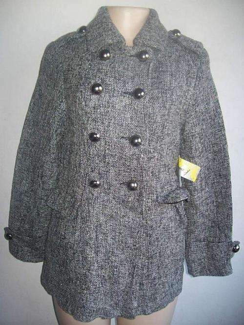 Lovely Grey Winter Jacket. To fit sizes 34 and 36 (To clear!!!!!!!!!)