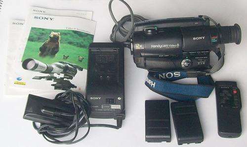 Sony Video8 Handycam . Model CCD-TR440E