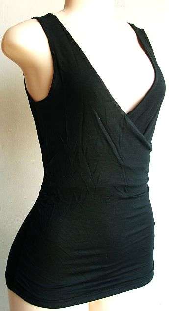 Lovely Cotton Top.  Sizes available: 32 to 36