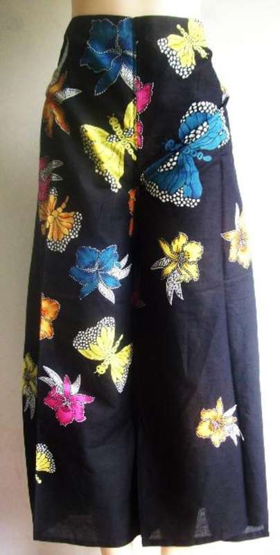 Floral Beach pants