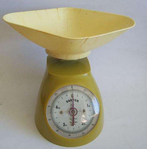 Vintage Salter Scale. Up to 5 Pounds