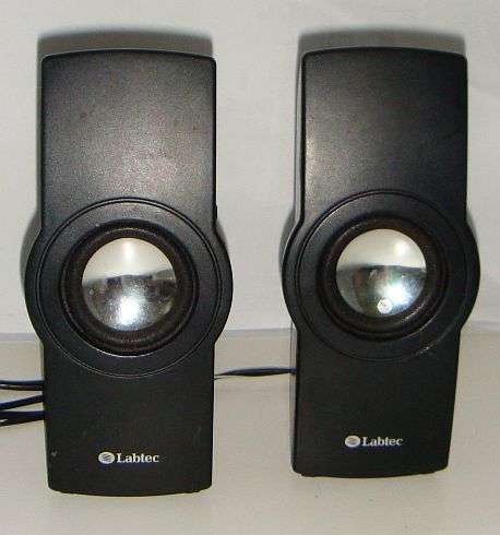 Labtec Spin 46 Computer Speakers