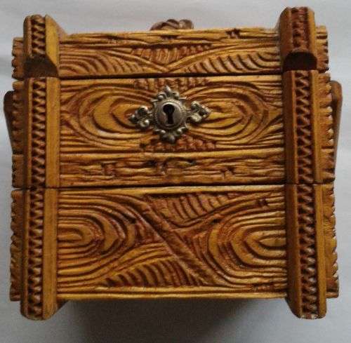 Vintage 2 Tier Jewellery Box