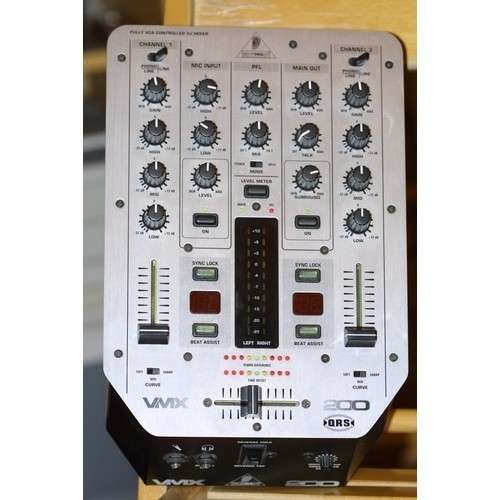 Behringer VMX200 Scratch DJ Mixer