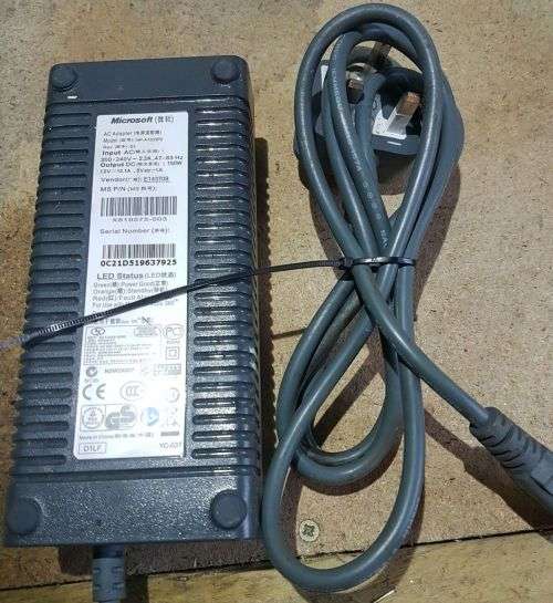 Original Microsoft Xbox 360 Power Supply X808158-004 203W