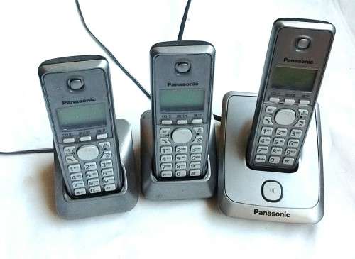 Panasonic Trio Digital Cordless Phones - Telephone KX-TG2711